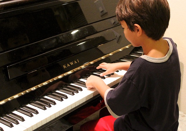 10 Things You Should Know Before Your Child Starts Piano Lessons