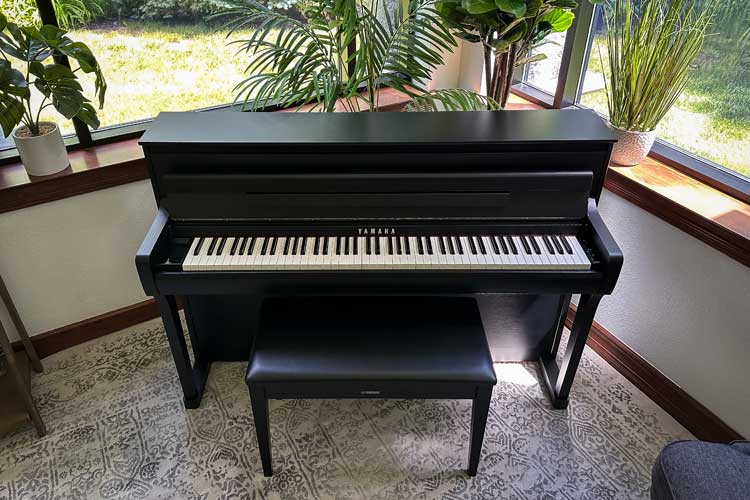 Yamaha CLP-885